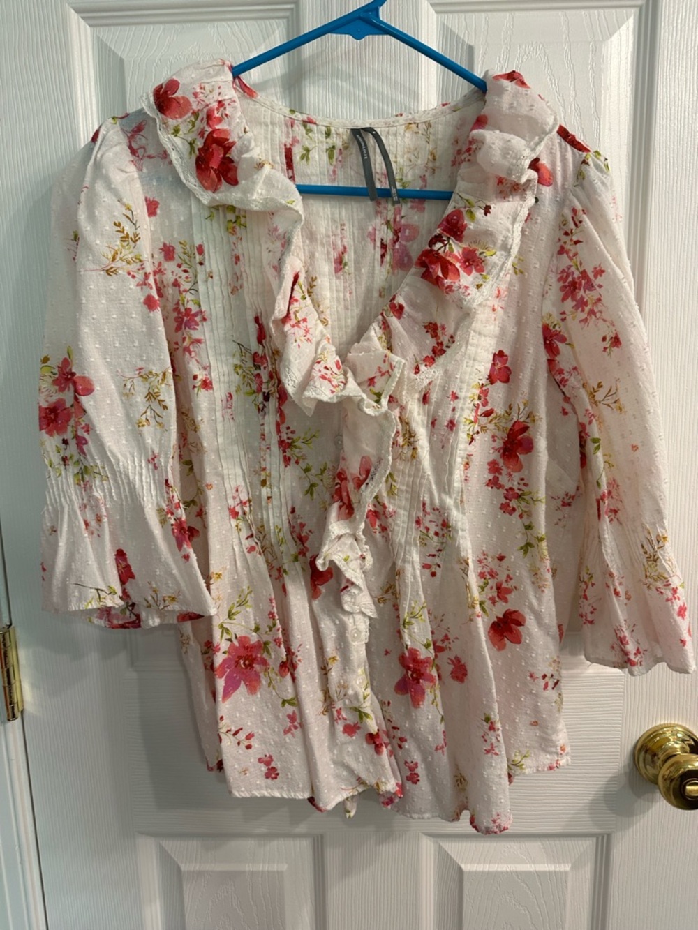 Anthropologie White Floral Ruffle V-Neck Blouse with Pink Red Blooms